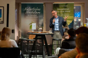 GZ 8136 www.hannelore kirchner com 2026