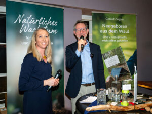 GZ 8236 www.hannelore kirchner com 2026